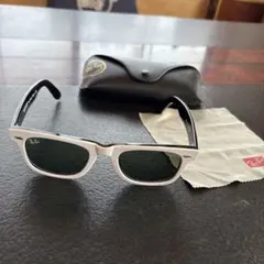 ロ*ー様 Ray-Ban Wayfarer サングラス ホワイト/ブラック レイ