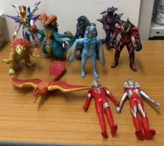 電光超人グリッドマン 怪獣 ソフビ 11体セット - メルカリ