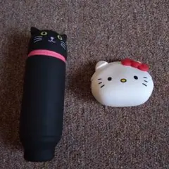 黒猫のペンケース、ハローキティのコインケース