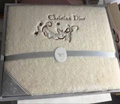 寒さ対策応援最終値下げクリスチャンディオール ボアシーツ 140×240cm