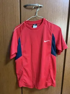 NIKE Tシャツ　新品のサムネイル