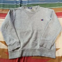 Champion グレー トレーナー 120