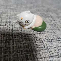 ちいかわ まめまめフィギュア 1個　あのこ