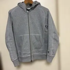 Champion グレー ジップアップパーカー