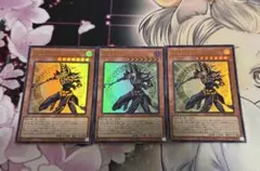 遊戯王、黒き魔術師 ブラックマジシャン2枚 光の黄金櫃 デッキパーツ