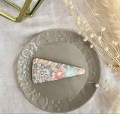 ハンドメイド　パッチンピン　no.22