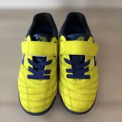 umbroアンブロ　サッカーシューズ　17cm 黄色のサムネイル