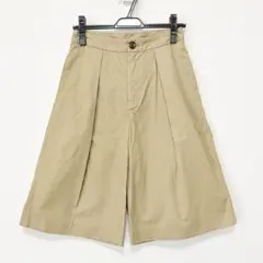 アーバンリサーチドアーズ タックバミューダパンツ　ベージュ　36サイズ