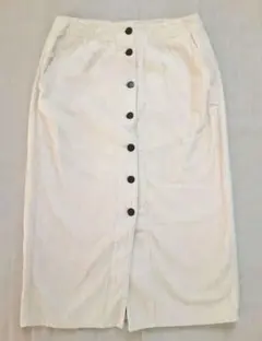 GU　ジーユー　コーデュロイフロントボタンスカート