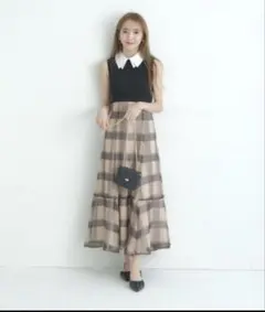 チェック柄 フレアスカート ロング丈 ベージュのサムネイル