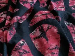 ◆正絹絞り黒地小紋絞り　有松絞り鳴海絞り　小物布細工　吊るし雛　袋物　ミニ着物◆