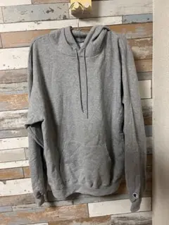 チャンピオン パーカー Lサイズ（日本サイズでXLになります）