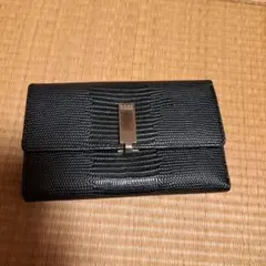BOSS 三つ折り財布