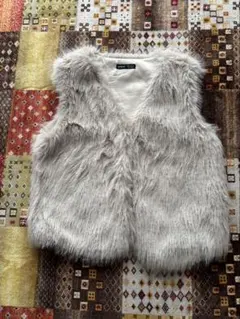 グレー ファー ノースリーブベスト