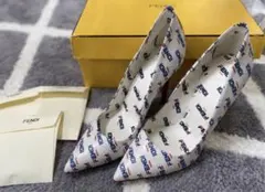 激レア‼️FENDI×FILA コラボヒールのサムネイル