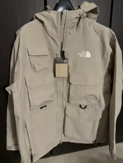 【新品未使用タグ付き】THE NORTH FACE ベージュジャケット Lサイズ