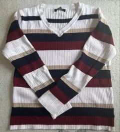 ★春用ニット★Vネック