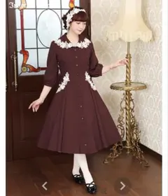 美品】 イノワ フレアーエリザワンピース ボルドー×生成 カチューシャ