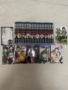 鬼滅の刃 全巻セット 23巻　鬼殺隊見聞録２巻　キャラクターブック３巻　他2巻