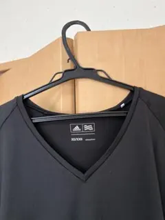 アディダス　アンダーシャツ