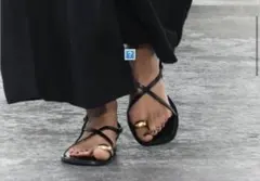 Item thumbnail for item 42a2764e-c57b-4261-ba18-2828e1013a79