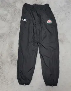 FINTA ブラック ウインドブレーカーパンツ　Sサイズ