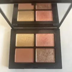 NARS クワッドアイシャドー 01801のサムネイル