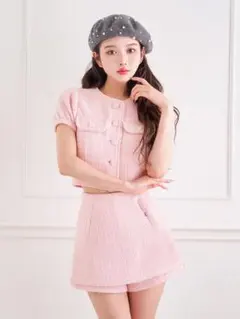 Item thumbnail for item 8b8efeca-f0b8-4eba-a5b6-611dabc9c32c