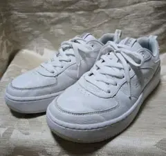 SKECHERS 本革スニーカー 24㎝