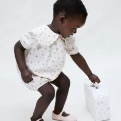 H＆M ADORABLES 74サイズ花柄フリル襟　ロンパース