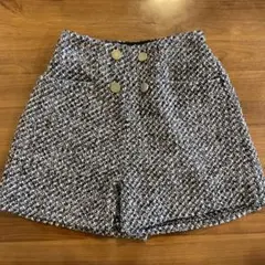 黒白ツイード ボタン付きハーフパンツ