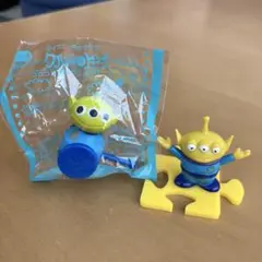 ディズニー トイストーリー　エイリアン　フィギュア　2個