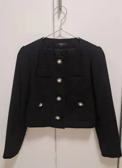 (限界価格処分予定)アンジョア ジャケット 黒 オフィスカジュアル 事務服 7号のサムネイル
