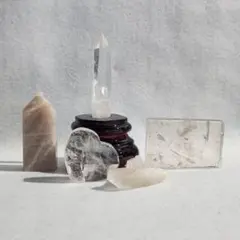 記*h様 天然石 原石 ５点セット アイリス 水晶 ハート ポイント 日月同輝