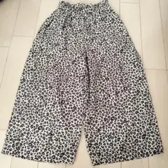 ワイドパンツ　140