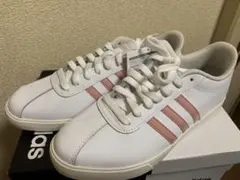 【未使用】アディダス　スニーカー