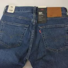 新品タグ付き】Levi