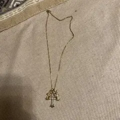 金色クロス型ストーンネックレス
