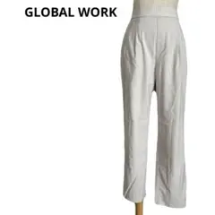 .❤️GLOBAL WORK❤️パンツ　クロップドパンツ白　オフホワイト　S