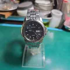 SEIKO ソーラーV158 セレクション ブラック 腕時計 です。