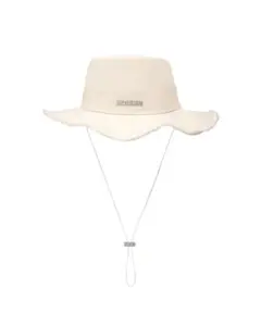 jacquemus バケットハットのサムネイル