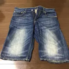 リーバイス 半パンのサムネイル