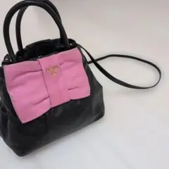 PRADA 2way レザーショルダーバッグ バイカラー リボン 金ロゴ