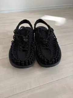 KEEN サンダル ブラック 2回のみ着用　ほぼ新品