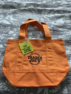 Trader Joe's オレンジ キャンバストートバッグ　ハロウィン
