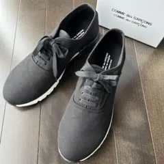 COMME des GARÇONS ブラック スニーカーのサムネイル