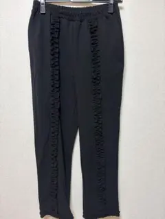 【新品未使用】Myuストレッチセンターフリル体型カバーパンツ