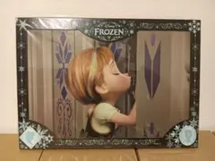【新品未開封】アナと雪の女王 ホログラム シネマコレクション アナ 幼少期 キスのサムネイル