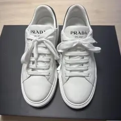PRADA レザー スニーカー ホワイト ブラック37のサムネイル
