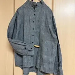 グレーブラウス